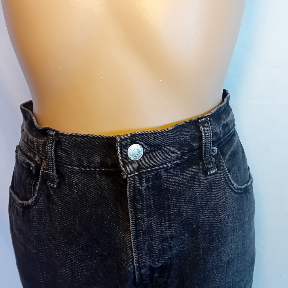 Abercrombie & Fitch Women's 90s Straight Jeans Ultra High Rise Black Wash 27/4R - Picture 6 of 16